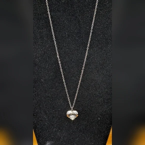 New heart necklace, Nana, Mom, Sister, Hope, Daughter, Lil Sis, Mid Sister - Picture 12 of 13